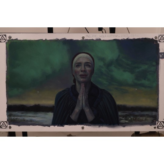 Hanka praying - CH1514